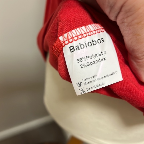 NWT oversized Red cotton tank - Picture 5 of 5